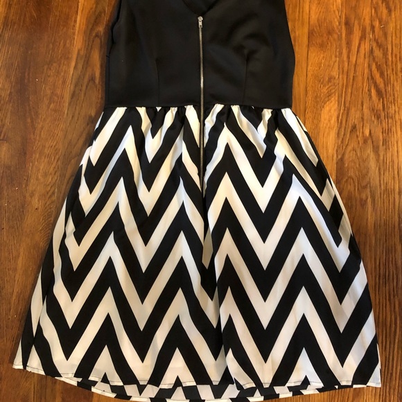 Pixley dress from Stitch Fix - Picture 2 of 4